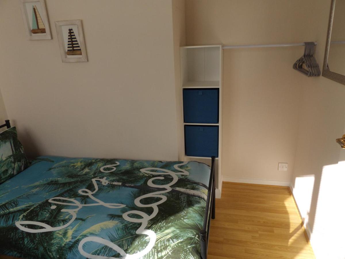 Family Guest Suite In Cheselbourne Dorchester Exterior photo